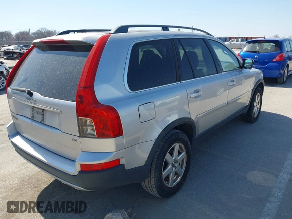 2007 Volvo XC90 I6 with VIN YV4CY982X71359986, listed as a IAAI auction lot 41764565 with 199,208 mi miles. Bid and sale history available at carsss.com. Image 4.