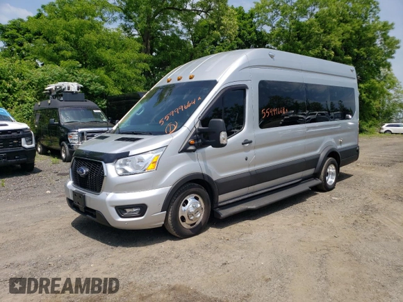 2022 Ford Transit with VIN 1FDRU8UG5NKA33889, listed as a Copart auction lot 55999664 with 23,149 mi miles and Salvage Title. Bid and sale history available at DreamBid. Image 1.