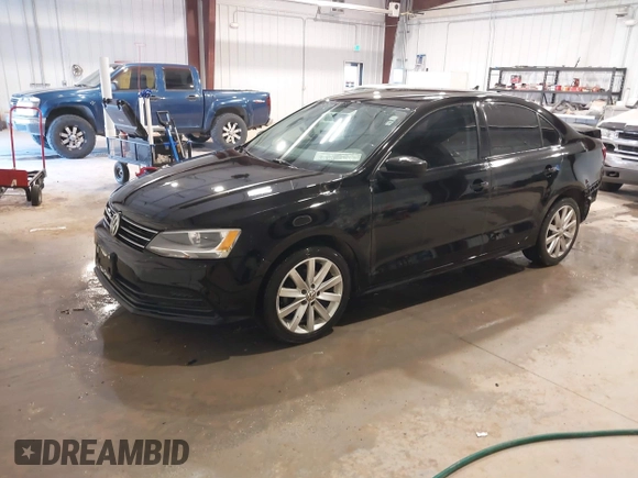 2015 Volkswagen Jetta Sedan 2.0L TDI SEL with VIN 3VWLA7AJ2FM341784, listed as a IAAI auction lot 41577281 with 139,688 mi miles. Bid and sale history available at carsss.com. Image 18.