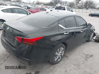 2019 Nissan Altima S with VIN 1N4BL4BV7KC240797, listed as a IAAI auction lot 41759210 with 89,840 mi miles and . Bid and sale history available at DreamBid. Image 4.