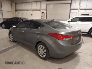 2012 Hyundai Elantra Limited z VIN 5NPDH4AE4CH124730, wystawiony jako IAAI lot #41379631 z przebiegiem 175 790 mil mil oraz . Historia ofert i sprzedaży dostępna na DreamBid. Obrazek 3.