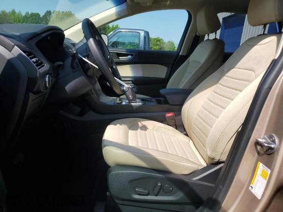 2020 Ford Edge SE z VIN 2FMPK4G91LBA02908, wystawiony jako Copart lot #59264195 z przebiegiem 22 581 mil mil oraz Szkoda całkowita • Salvage title. Historia ofert i sprzedaży dostępna na DreamBid. Obrazek 7.