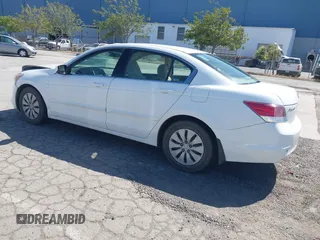 2008 Honda Accord LX z VIN 1HGCP26318A103067, wystawiony jako IAAI lot #42273183 z przebiegiem 109 094 mil mil oraz . Historia ofert i sprzedaży dostępna na DreamBid. Obrazek 3.