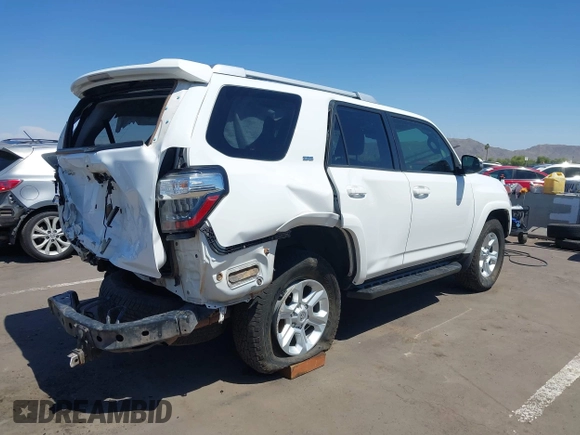 2016 Toyota 4Runner Limited with VIN JTEBU5JR4G5305484, listed as a IAAI auction lot 42680109 with 152,128 mi miles and . Bid and sale history available at DreamBid. Image 4.