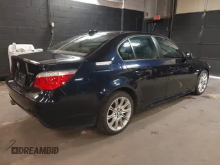 2010 BMW 5 Series 528i xDrive with VIN WBANV1C51AC388468, listed as a IAAI auction lot 41932964 with 199,919 mi miles and . Bid and sale history available at carsss.com. Image 4.