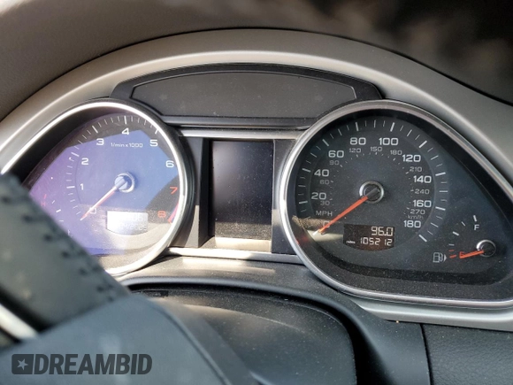 2015 Audi Q7 Premium Plus with VIN WA1LGAFE9FD012371, listed as a Copart auction lot 59772625 with 105,212 mi miles and Salvage title. Bid and sale history available at DreamBid. Image 9.
