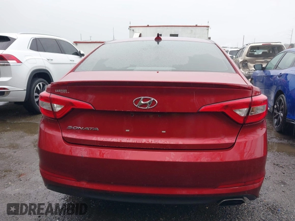 2015 Hyundai Sonata 2.4L SE with VIN 5NPE24AF7FH188232, listed as a IAAI auction lot 41811518 with 140,850 mi miles. Bid and sale history available at carsss.com. Image 16.