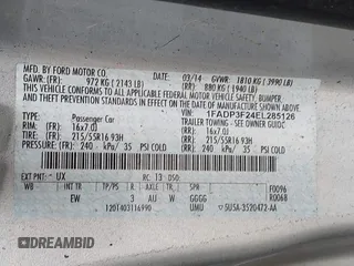 2014 Ford Focus SE with VIN 1FADP3F24EL285126, listed as a IAAI auction lot 41956143 with 113,415 mi miles. Bid and sale history available at carsss.com. Image 9.