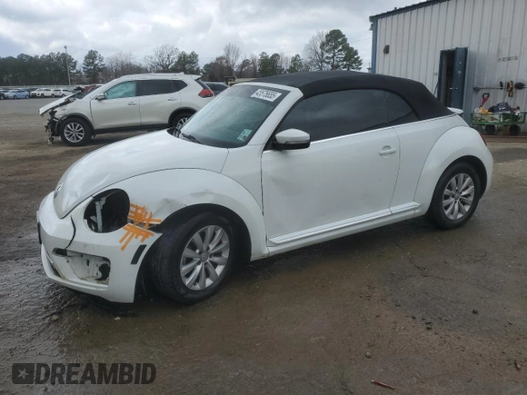 2018 Volkswagen Beetle S with VIN 3VW5DAAT2JM505073, listed as a Copart auction lot 43575655 with 100,854 mi miles and Salvage title. Bid and sale history available at DreamBid. Image 1.
