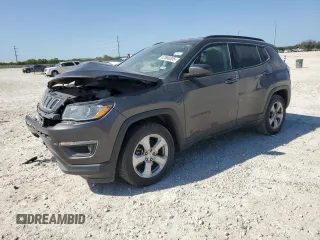 2019 Jeep Compass Latitude z VIN 3C4NJCBB5KT654713, wystawiony jako Copart lot #52508305 z przebiegiem 113 586 mil mil oraz Szkoda całkowita • Salvage title. Historia ofert i sprzedaży dostępna na DreamBid. Obrazek 1.