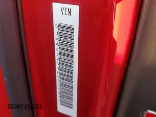 2017 Bentley Bentayga W12 z VIN SJAAC2ZV1HC014037, wystawiony jako Copart lot #73797634 z przebiegiem Nie podano mil oraz Szkoda całkowita • Salvage title. Historia ofert i sprzedaży dostępna na DreamBid. Obrazek 14.