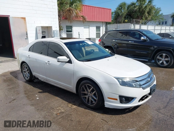 2011 Ford Fusion SEL with VIN 3FAHP0JAXBR124596, listed as a IAAI auction lot 42019623 with 239,177 mi miles and . Bid and sale history available at carsss.com. Image 1.