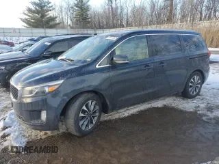 2015 Kia Sedona SX with VIN KNDMC5C15F6037710, listed as a Copart auction lot 89077365 with 165,143 mi miles and Clean Title. Bid and sale history available at carsss.com. Image 1.