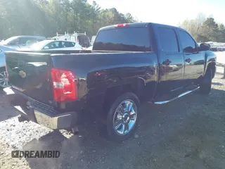 2013 Chevrolet Silverado 1500 LT with VIN 3GCPKSE78DG283761, listed as a IAAI auction lot 41896999 with 224,151 mi miles and . Bid and sale history available at DreamBid. Image 4.