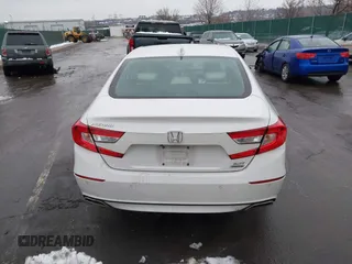 2019 Honda Accord Touring z VIN 1HGCV2F97KA014542, wystawiony jako IAAI lot #41570589 z przebiegiem 82 546 mil mil oraz . Historia ofert i sprzedaży dostępna na DreamBid. Obrazek 16.