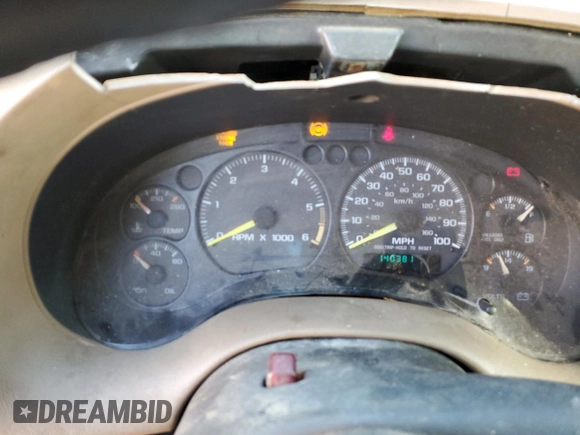 1998 GMC Jimmy SL with VIN 1GKCS13WXW2516025, listed as a Copart auction lot 88762955 with 140,381 mi miles and Salvage Title. Bid and sale history available at carsss.com. Image 9.