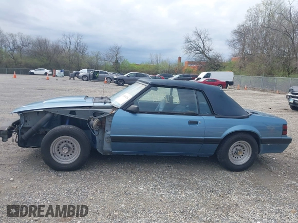1985 Ford Mustang with VIN 1FABP27M5FF176417, listed as a IAAI auction lot 41937276 with 83,359 mi miles and . Bid and sale history available at DreamBid. Image 15.
