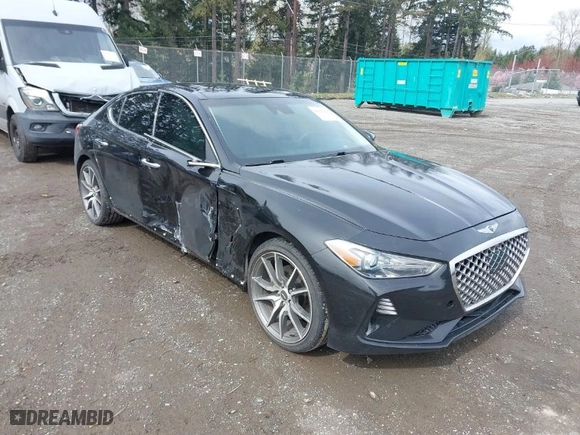 2020 Genesis G70 2.0T with VIN KMTG44LAXLU062079, listed as a IAAI auction lot 41913591 with 24,556 mi miles. Bid and sale history available at carsss.com. Image 1.
