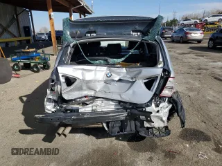 2007 BMW 3 Series 328xi z VIN WBAVT73557FZ35290, wystawiony jako Copart lot #48251955 z przebiegiem 287 728 mil mil oraz Szkoda całkowita • Salvage title. Historia ofert i sprzedaży dostępna na DreamBid. Obrazek 6.