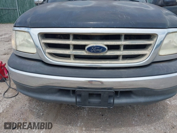 2000 Ford F-150 XL с VIN 1FTRX17W8YNC06734, выставлен на аукционе IAAI как лот 42274307 с пробегом 208 613 миль миль и . История ставок и продаж доступна на DreamBid. Изображение 6.