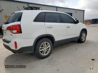 2014 Kia Sorento LX with VIN 5XYKT3A69EG486040, listed as a Copart auction lot 54686995 with 146,736 mi miles and Clean Title. Bid and sale history available at carsss.com. Image 4.
