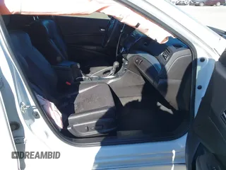 2016 Acura ILX Premium z VIN 19UDE2F86GA012039, wystawiony jako IAAI lot #41866982 z przebiegiem 162 710 mil mil oraz . Historia ofert i sprzedaży dostępna na DreamBid. Obrazek 5.