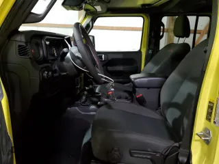 2024 Jeep Wrangler Rubicon with VIN 1C4PJXFG9RW283792, listed as a Copart auction lot 44061215 with 27,266 mi miles and Clean title. Bid and sale history available at DreamBid. Image 7.
