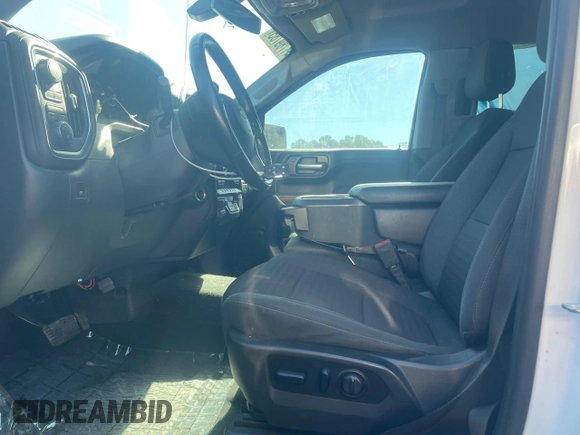 2021 Chevrolet Silverado 1500 LT with VIN 3GCUYDED8MG215527, listed as a Copart auction lot 41789785 with 118,220 mi miles and Salvage Title. Bid and sale history available at DreamBid. Image 7.