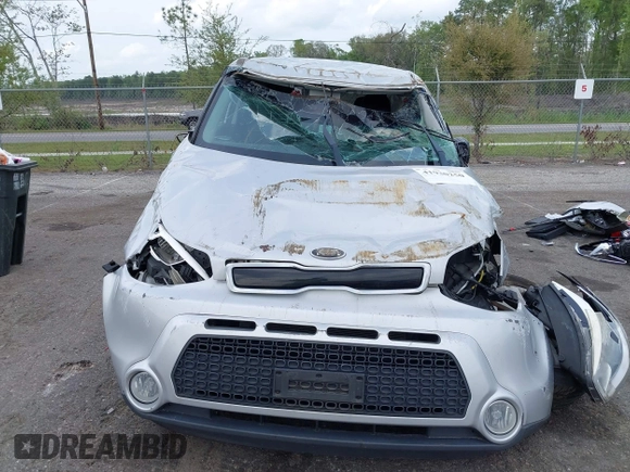 2016 Kia Soul ! with VIN KNDJX3A55G7855676, listed as a IAAI auction lot 41930250 with 97,168 mi miles. Bid and sale history available at carsss.com. Image 12.