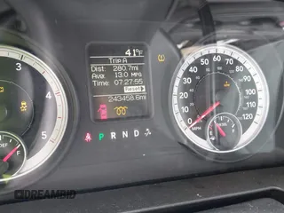 2013 Ram 2500 Tradesman с VIN 3C6UR5CL6DG549771, выставлен на аукционе IAAI как лот 41875718 с пробегом 243 458 миль миль и . История ставок и продаж доступна на DreamBid. Изображение 7.