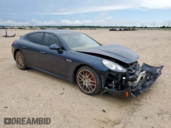 2014 Porsche Panamera с VIN WP0AA2A79EL012646, выставлен на аукционе Copart как лот 60818655 с пробегом 77 740 миль миль и Чистый • Clean title. История ставок и продаж доступна на DreamBid. Изображение 4.
