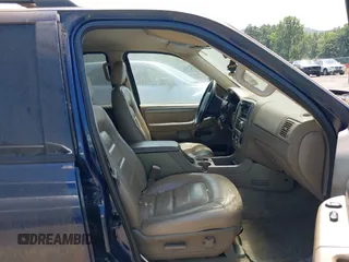 2005 Ford Explorer XLT with VIN 1FMZU73E35UA55808, listed as a IAAI auction lot 42819490 with 211,856 mi miles and . Bid and sale history available at DreamBid. Image 5.