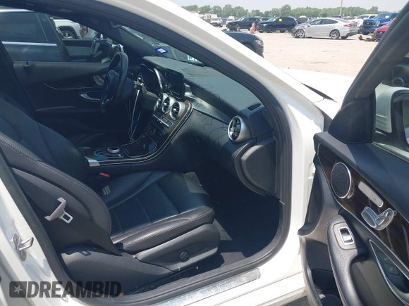 2019 Mercedes-Benz C 300 with VIN 55SWF8DB3KU304610, listed as a IAAI auction lot 42318044 with 92,854 mi miles and . Bid and sale history available at DreamBid. Image 5.