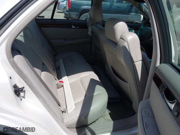 2003 Cadillac Seville Touring STS with VIN 1G6KY54963U110607, listed as a IAAI auction lot 42080691 with 79,605 mi miles. Bid and sale history available at carsss.com. Image 8.