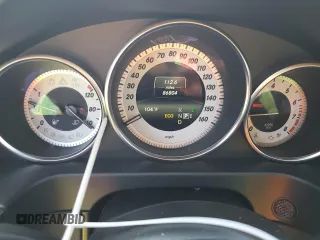 2014 Mercedes-Benz E 350 Sport z VIN WDDHF5KB5EB016435, wystawiony jako Copart lot #57431685 z przebiegiem 86 804 mil mil oraz Szkoda całkowita • Salvage title. Historia ofert i sprzedaży dostępna na DreamBid. Obrazek 9.