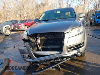 2011 Audi Q7 3.0L TDI Premium Plus with VIN WA1LMAFE3BD002843, listed as a IAAI auction lot 41609039 with 152,021 mi miles. Bid and sale history available at carsss.com. Image 13.