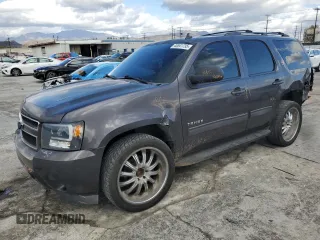 2010 Chevrolet Tahoe LT z VIN 1GNMCBE30AR247689, wystawiony jako Copart lot #45541735 z przebiegiem 217 011 mil mil oraz Szkoda całkowita • Salvage title. Historia ofert i sprzedaży dostępna na DreamBid. Obrazek 1.