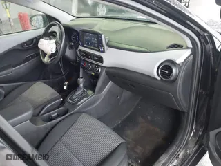 2018 Hyundai Kona SEL with VIN KM8K22AA0JU099415, listed as a IAAI auction lot 41396179 with 28,331 mi miles. Bid and sale history available at carsss.com. Image 5.