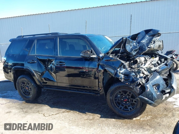 2022 Toyota 4Runner TRD Off Road Premium z VIN JTERU5JR1N6043333, wystawiony jako IAAI lot #40765680 z przebiegiem 65 654 mil mil oraz . Historia ofert i sprzedaży dostępna na DreamBid. Obrazek 13.