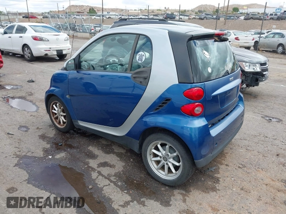 2008 Smart fortwo Pure with VIN WMEEJ31X88K167241, listed as a IAAI auction lot 42214530 with 75,289 mi miles and . Bid and sale history available at DreamBid. Image 3.