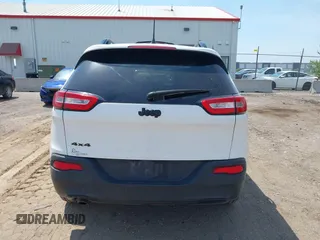 2016 Jeep Cherokee Sport z VIN 1C4PJMAB6GW375028, wystawiony jako IAAI lot #42688551 z przebiegiem 116 406 mil mil oraz . Historia ofert i sprzedaży dostępna na DreamBid. Obrazek 17.