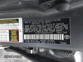 2017 Toyota Camry XLE with VIN 4T1BF1FKXHU454147, listed as a IAAI auction lot 41846039 with 105,471 mi miles. Bid and sale history available at carsss.com. Image 9.