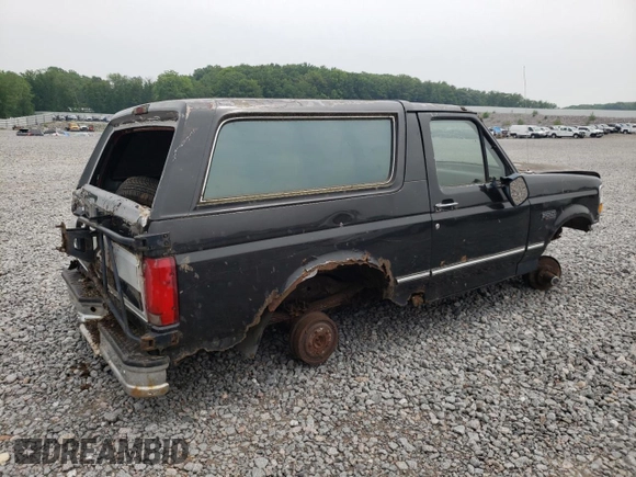 1993 Ford Bronco XL with VIN 1FMEU15N4PLA87622, listed as a Copart auction lot 59385185 with Not provided miles and Clean title. Bid and sale history available at DreamBid. Image 3.
