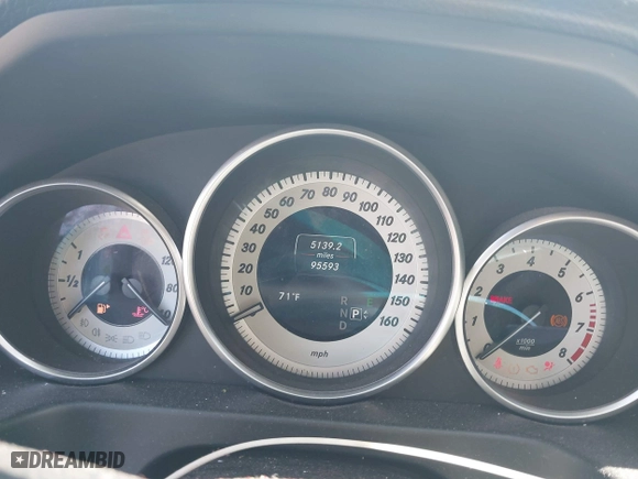 2016 Mercedes-Benz E-Class E 350 Sport with VIN WDDHF5KB8GB256243, listed as a IAAI auction lot 41805689 with 95,593 mi miles. Bid and sale history available at carsss.com. Image 7.