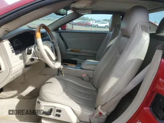 2005 Cadillac XLR z VIN 1G6YV34AX55600501, wystawiony jako Copart lot #72423004 z przebiegiem 31 601 mil mil oraz Szkody całkowita. Historia ofert i sprzedaży dostępna na DreamBid. Obrazek 7.