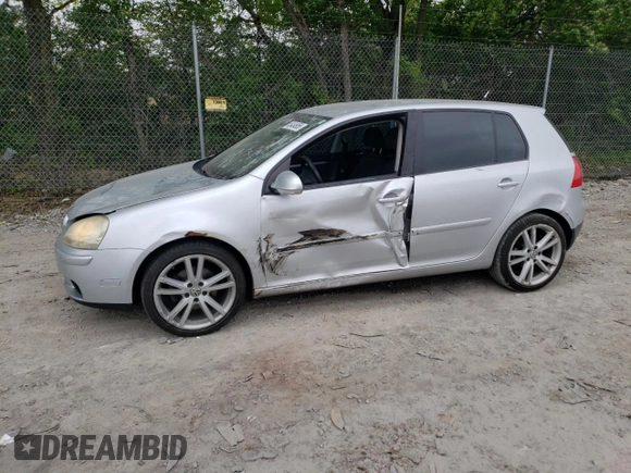 2009 Volkswagen Rabbit S с VIN WVWDA71K49W079965, выставлен на аукционе Copart как лот 55434955 с пробегом 140 529 миль миль и Списание • Salvage title. История ставок и продаж доступна на DreamBid. Изображение 1.