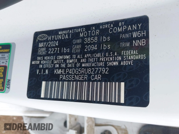 2024 Hyundai Elantra Limited with VIN KMHLP4DG5RU827792, listed as a IAAI auction lot 42179911 with 18,632 mi miles and . Bid and sale history available at DreamBid. Image 9.