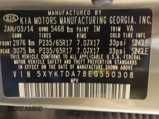 2014 Kia Sorento LX z VIN 5XYKTDA78EG550308, wystawiony jako IAAI lot #42057106 z przebiegiem 82 951 mil mil oraz . Historia ofert i sprzedaży dostępna na DreamBid. Obrazek 9.