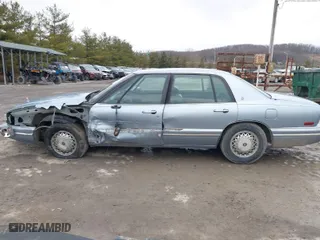 1996 Buick Park Avenue with VIN 1G4CW52K8TH609975, listed as a IAAI auction lot 41740380 with 164,919 mi miles. Bid and sale history available at carsss.com. Image 14.