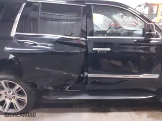 2016 Cadillac Escalade Premium Collection with VIN 1GYS4CKJ6GR410869, listed as a IAAI auction lot 41414350 with 134,677 mi miles. Bid and sale history available at carsss.com. Image 13.